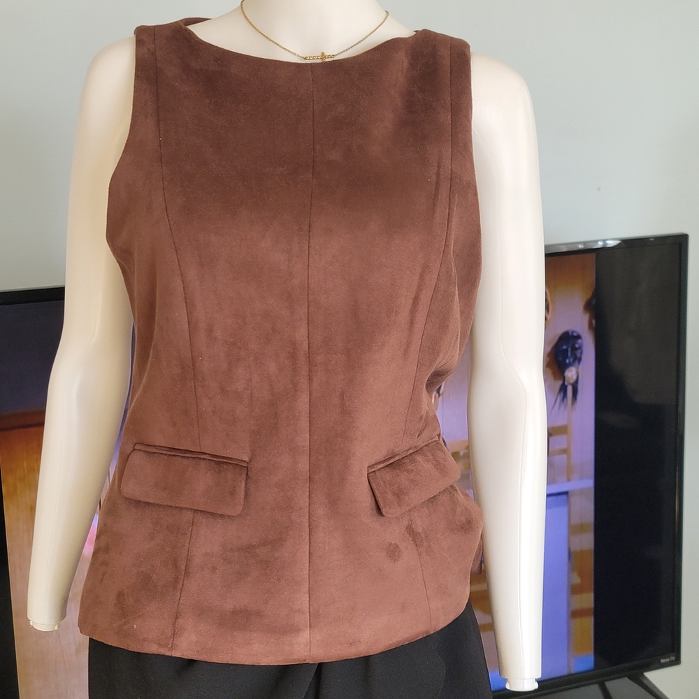 ❗️ CHRISTIAN LACROIX Brown Sleeveless Suede  like Top ❗️